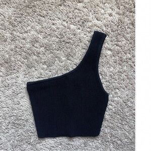 Elegant One-Shoulder Black Crop Top